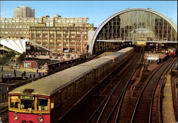 Ak Berlin Mitte, S-Bahnhof Alexanderplatz, S-Bahn