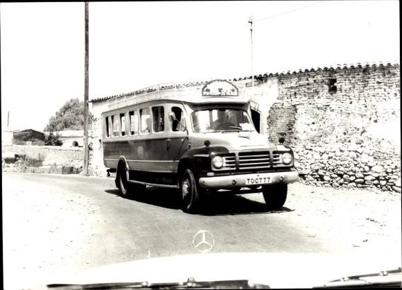 Foto Nikosia Zypern, Autobus TDC777